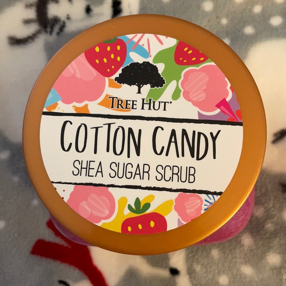 COPY - Cotton candy tree hut body scrub
